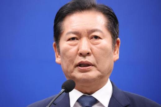 Jung Cheong-rae Calls for Public Judgment on People Power Party Ahead of Local Elections