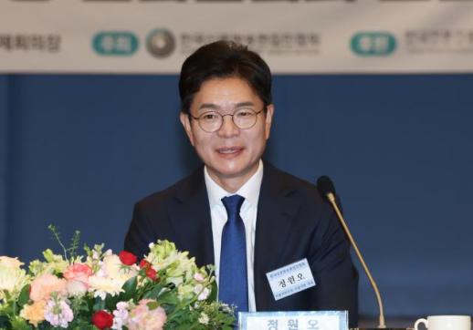 Jung Won-oh Registers as Candidate for Seoul Mayor, Promises Administrative Efficiency