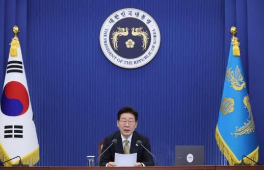 Lee expresses respect on Teachers Day