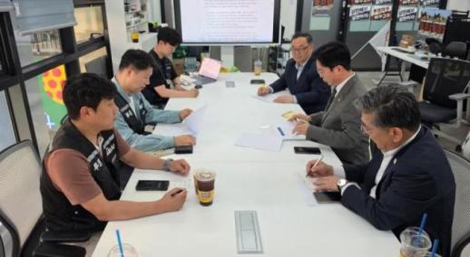 Samsung Electronics Union Signals Willingness to Resume Talks After Meeting Labor Minister