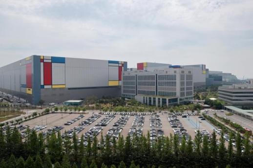 Samsung Live: Seoul presses management and union not to give up on talks 