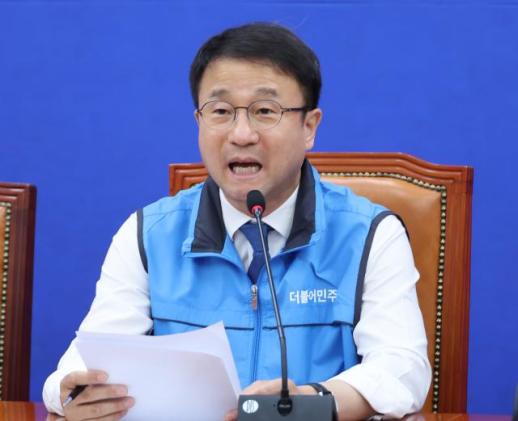 Han Byeong-do Appeals for Support in Local Elections, Urges Voters to Choose Government Aligned with Lee Jae-myung