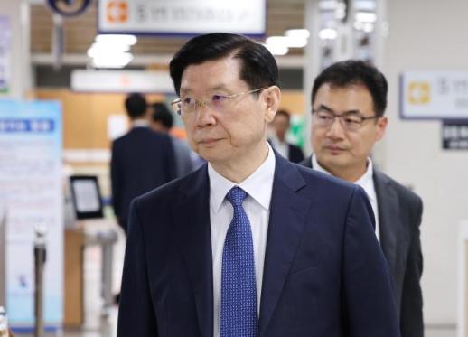Park Jong-jun Acquitted in First Trial Over Deletion of Secret Phone Data