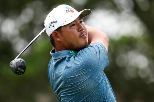 Kim Si-woo Maintains Lead at CJ Cup, Eyes Fifth PGA Tour Victory
