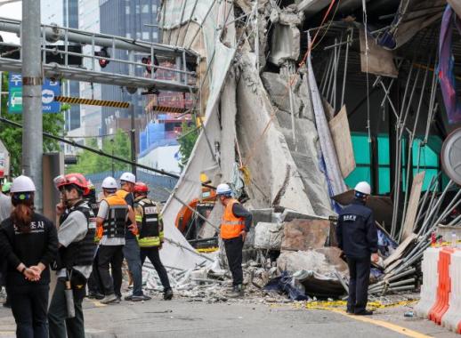 At least 3 dead as old overpass in Seoul partially collapses during demolition