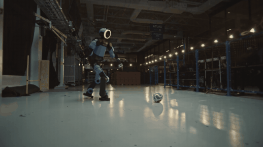 Hyundai robot Atlas masters rabona kick