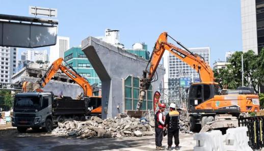 【亚洲人之声】首尔西小门高架桥坍塌之后 追责之外更需重建市民信任