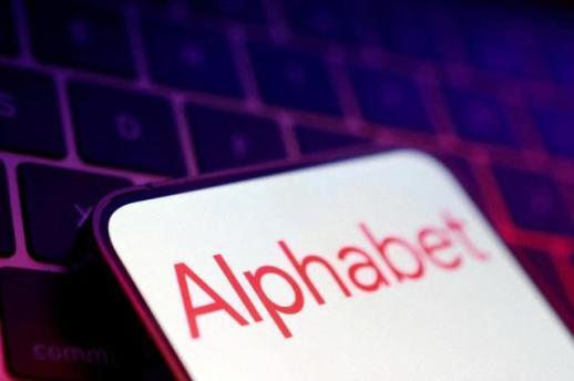 Alphabet Raises $80 Billion for AI Investments, Berkshire Hathaway Joins with $10 Billion