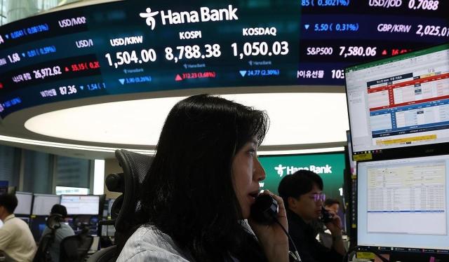 파죽지세 코스피, 사상 최고치 마감 전장보다 1% 상승 출발… 9천피 새 역사 쓰나