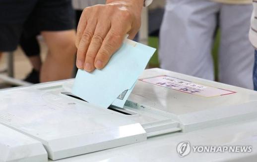 [선택 2026] 투표소 소란 잇따라…전국서 선거 관련 신고 200건 넘어