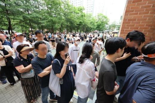 Voting Paper Shortage in Seouls Gangnam, Songpa, and Gwangjin Districts