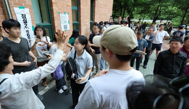 Korean Party Criticizes Voting Paper Shortages During Local Elections