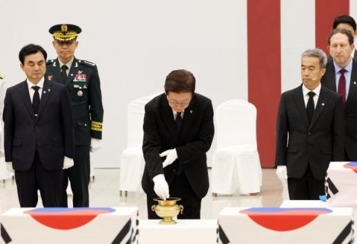 President Lee Jae-myung Attends Memorial Ceremony on Memorial Day