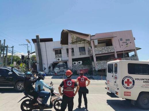 7.8 Magnitude Earthquake Strikes Southern Philippines, Leaving 12 Dead and Over 200 Injured