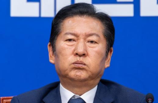 Jung Cheong-rae Calls for Unity in Democratic Party Amid Controversy