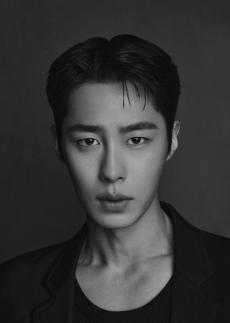 Actor Lee Jae-wook Makes Music Debut with Single Shadow