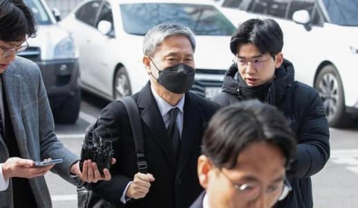 법원, 김성수 前카카오엔터 대표 2심도 무죄…400억 바람픽쳐스 배임 입증 막혔다