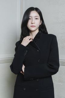 Interview: Park Ji-hyun on Wild Thing and Co-stars Kang Dong-won and Um Tae-goo