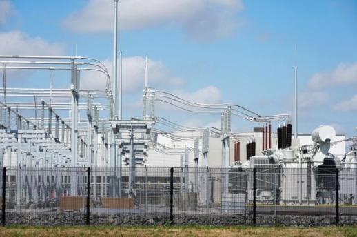 AI Data Centers Emerge as Key Issue in U.S. Midterm Elections