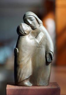 President Yoon Gifts Pope Leo XIV Statue Symbolizing Community Restoration