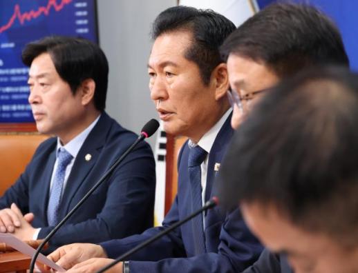 Jung Cheong-rae Calls Out Malicious Factionalism Within Democratic Party