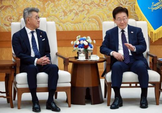 李在明：韩日关系显著改善，期望成为‘近而又近的国家’
