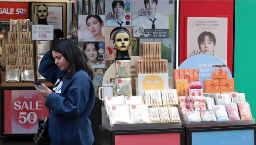 韩国美妆销售加速转向线上 传统门店持续减少