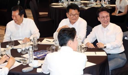 韩国民主党党权候选人周末活动：金敏锡与郑昌来访问湖南，宋永吉聚焦青年群体