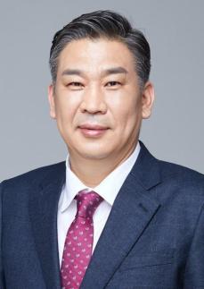 解开现场的束缚：一个政府，一个声音