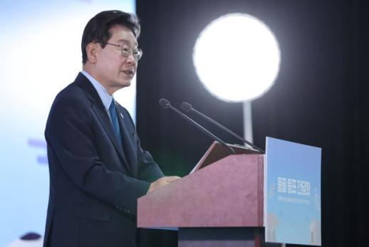 李在明总统结束蒙古国宾访问，今日回国