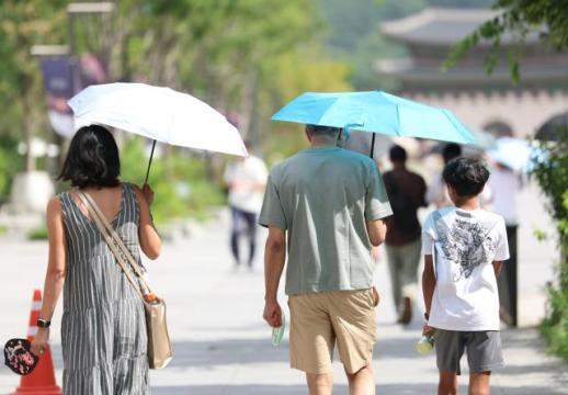 极端高温冲击全球经济 气候风险加速显现