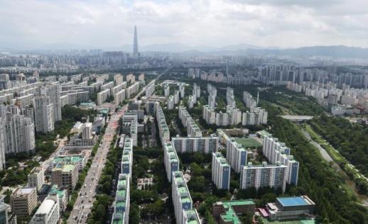 政府启动房地产政策公众意见征集，举行供给、金融、税制讨论会