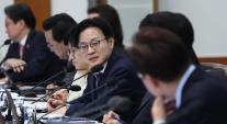 김정관 산업장관 반도체 이익은 미래 투자로…초과이익 환수론에 선 그어