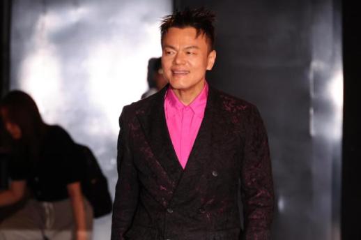 Park Jin-young unveils 2027 FANOMENON plan