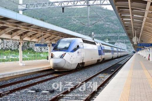 从9月起，KTX霍南线和全罗线的列车运行次数和座位增加，票价降低10%