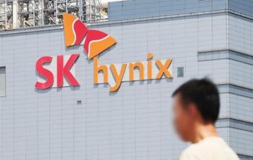 SK하이닉스 통합노조 출범…160만닉스 하반기 실적·HBM 수성 과제  