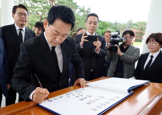 장동혁 취임 1년, 당원 중심 쇄신 승부수