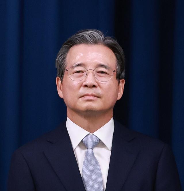 [사설] 경제정책실장 사퇴, 인적 교체만으로 경제위기 넘을 수 없다