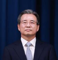 [사설] 경제정책실장 사퇴, 인적 교체만으로 경제위기 넘을 수 없다