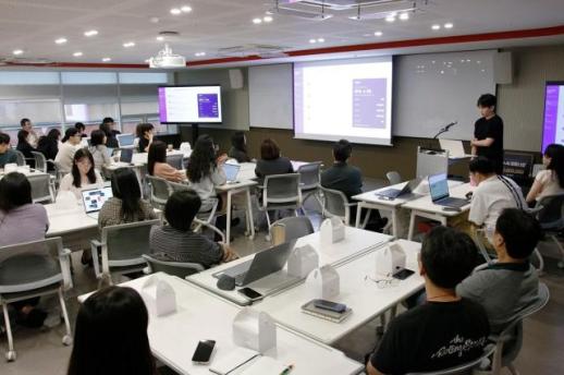 플레이디, 현업이 만든 AI 에이전트 42개 구축