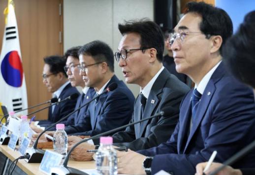 民主党在充南召开预算协商会，讨论AI转型与重大项目成功