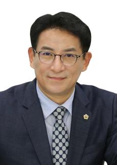 朴文玉：应制定客观标准以执行宣传预算