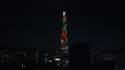 乌兹别克斯坦总统国宾访韩，青瓦台举行盛大欢迎仪式
