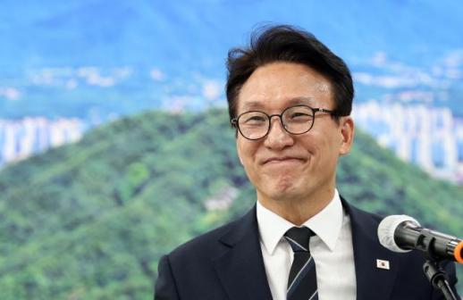 金敏锡：当前时刻与卢武铉弹劾前的情况相似