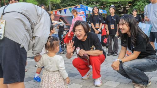 新界市长：希望青年主导的‘过充电’为日常生活注入活力