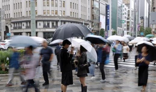 东京连续35天降雨创历史新高，气象病患者增多