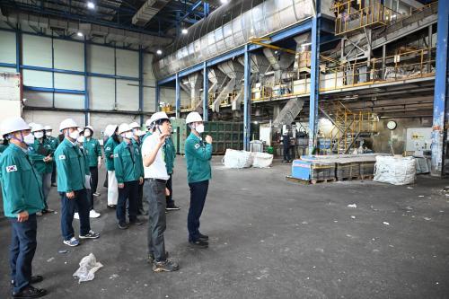安山市场李敏根：减少废物和建立资源再利用结构至关重要