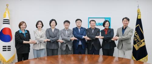 军浦市长韩大熙启动大规模组织改革，集中行政力量于城市整治与青年政策