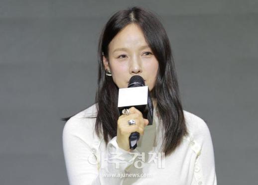 李孝利揭晓李相顺咖啡馆关闭原因