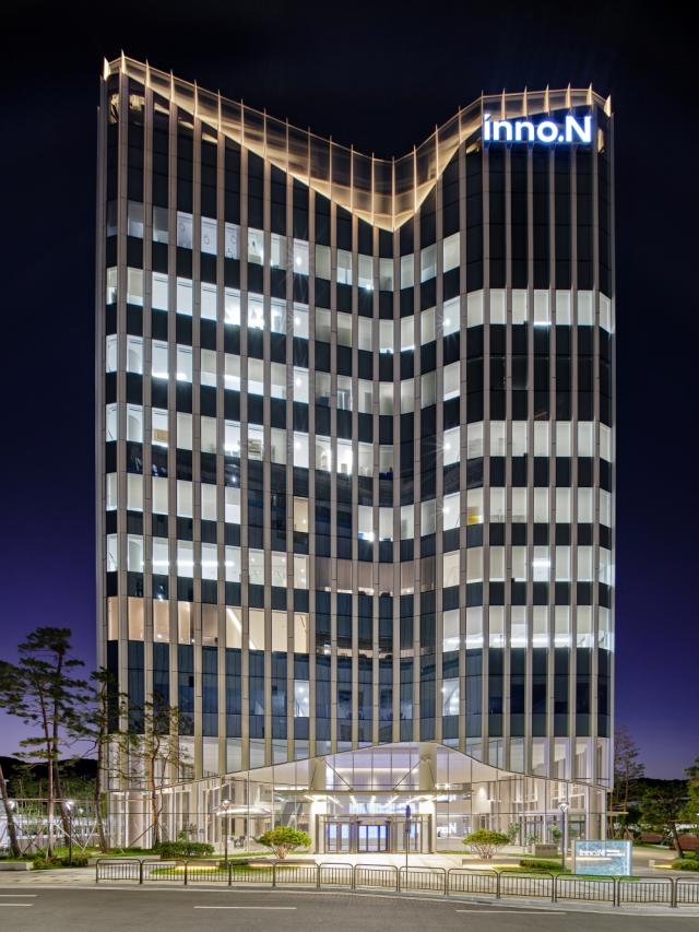 HK이노엔 비만약, 청소년서도 통했다… 20주 후 BMI 최대 12.6%↓